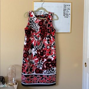 Gorgeous floral fitted dress